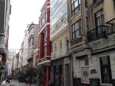 Mercado de segunda mano del Orzán