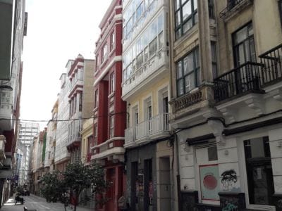 Mercado de segunda mano del Orzán