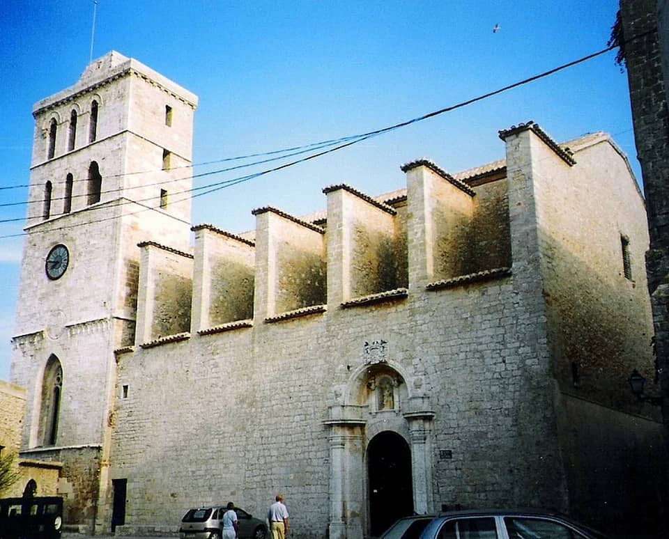 Plaza de Antoni Albert i Nieto