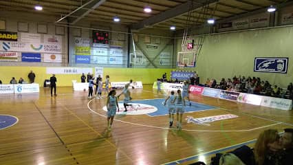 Pavillón Polideportivo de Esteiro