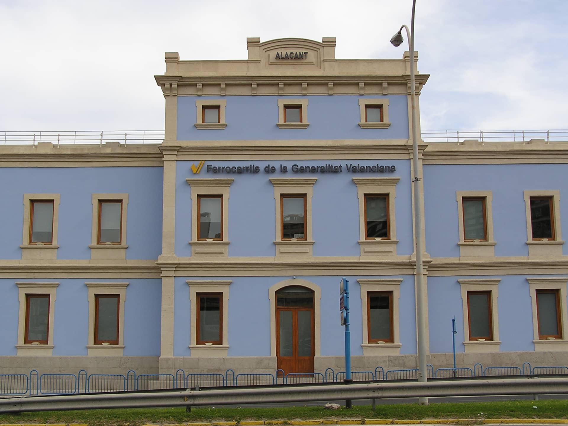Estación de La Marina