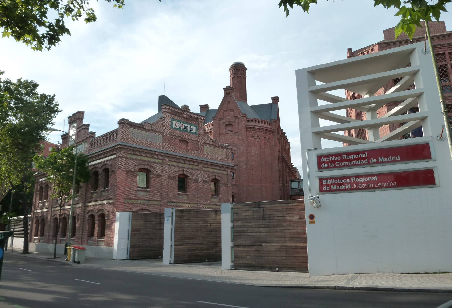 Biblioteca Regional de Madrid Joaquín Leguina