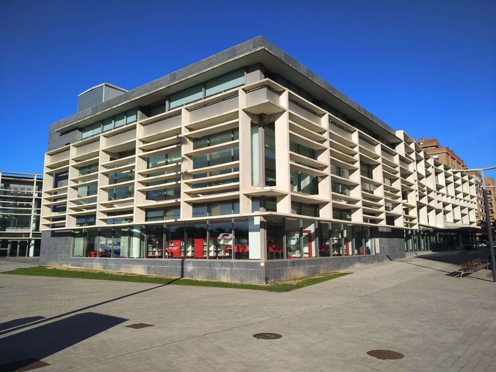 Cuentacuentos - Con Kamishibai