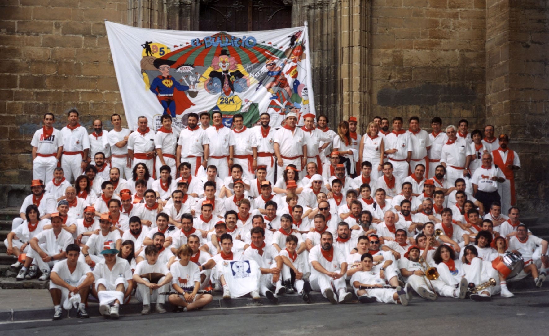 Actuación de Luziano en el Carnaval del Casco Viejo