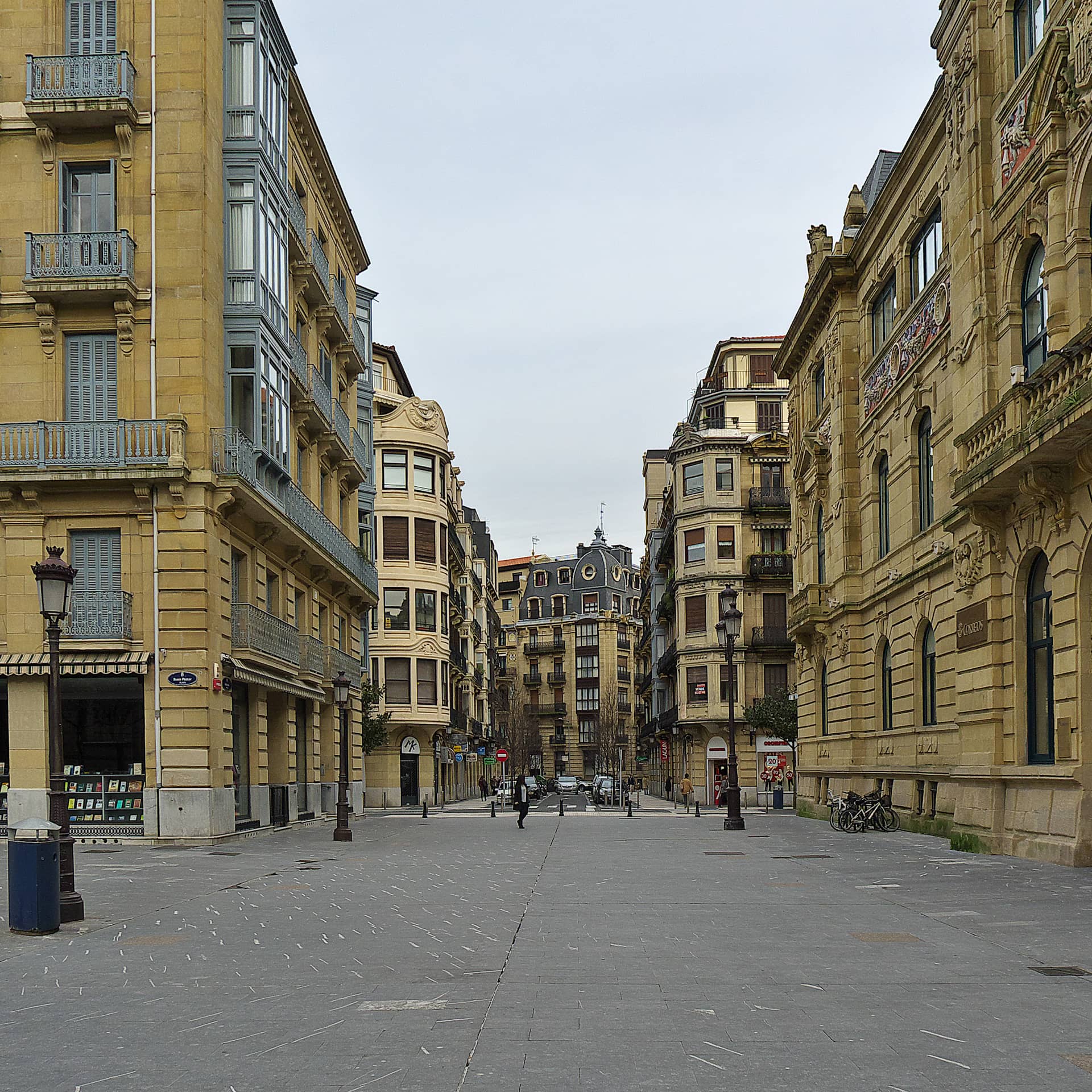 Calle Urdaneta