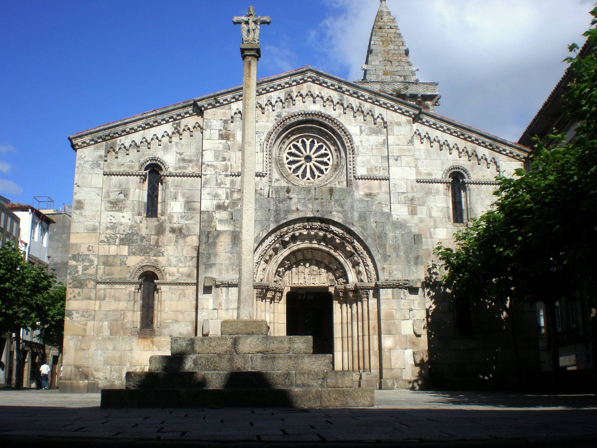 Colegiata de Santa María del Campo