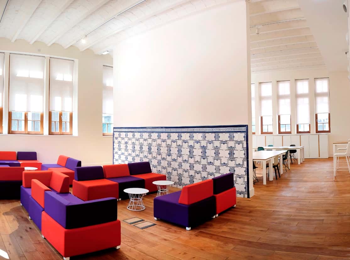 Charla: Un siglo de m煤sica popular