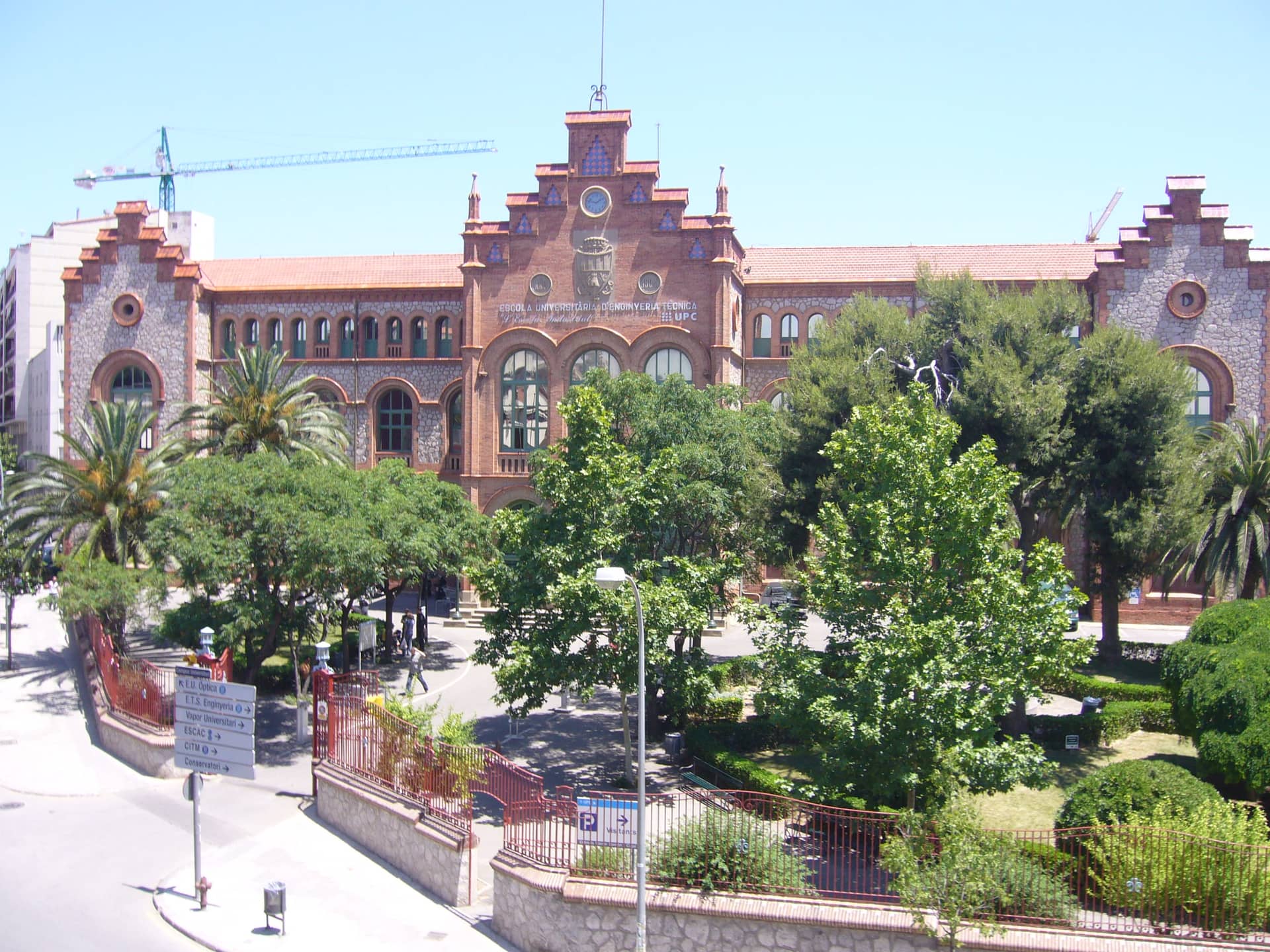 Plaça de Catalunya – Escola Industrial