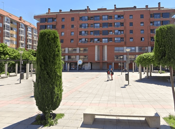 Plaza Adolfo Marsillach