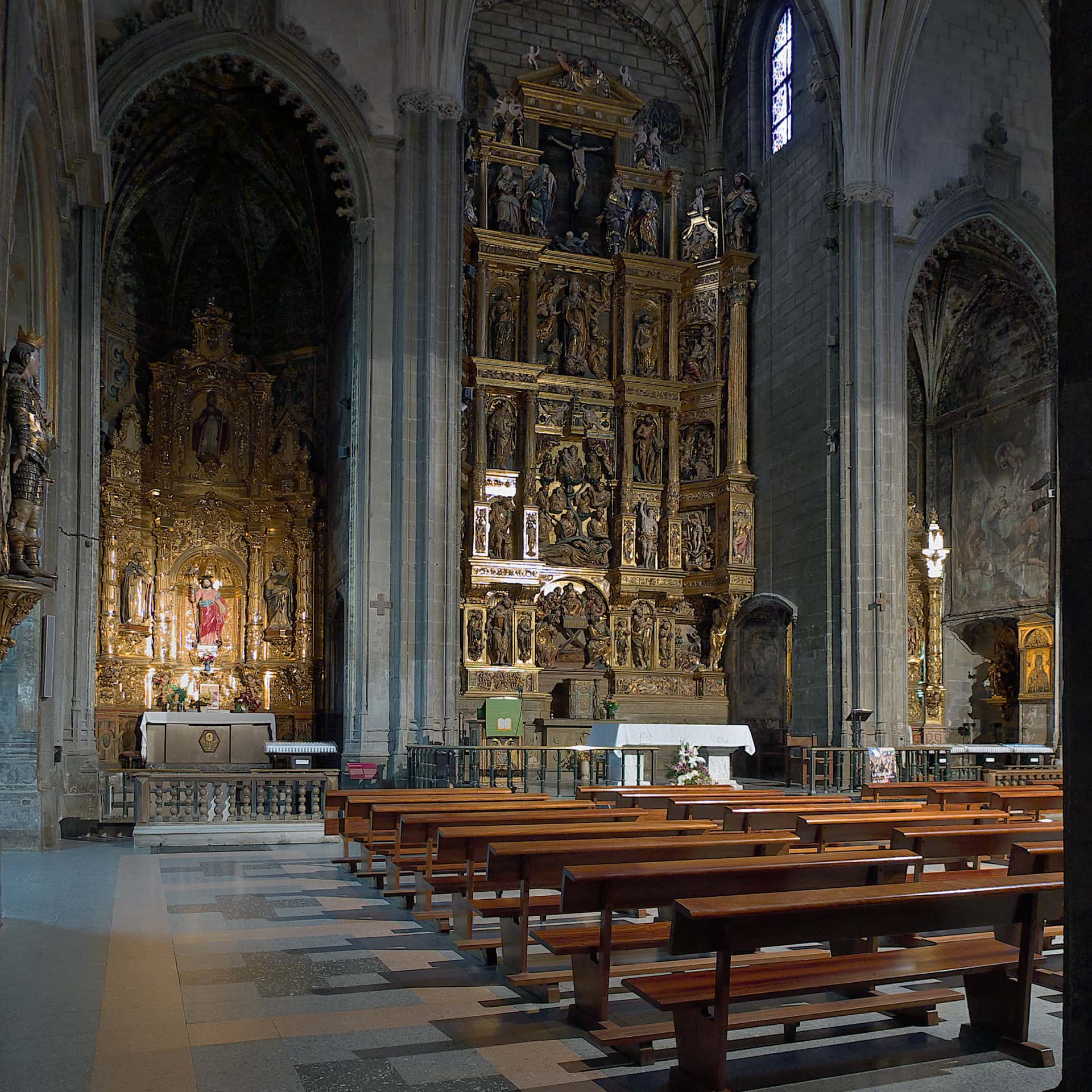 Exposición de belenes en el Claustro de Santa María de Palacio