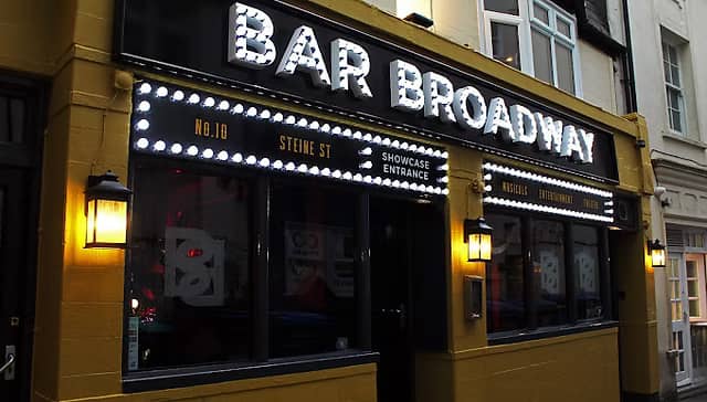 Bar Broadway
