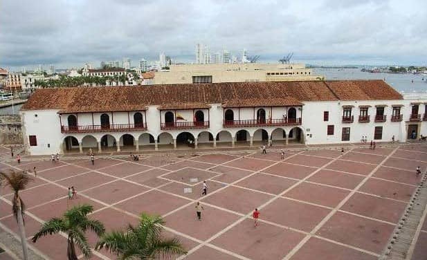 Plaza del Muelle