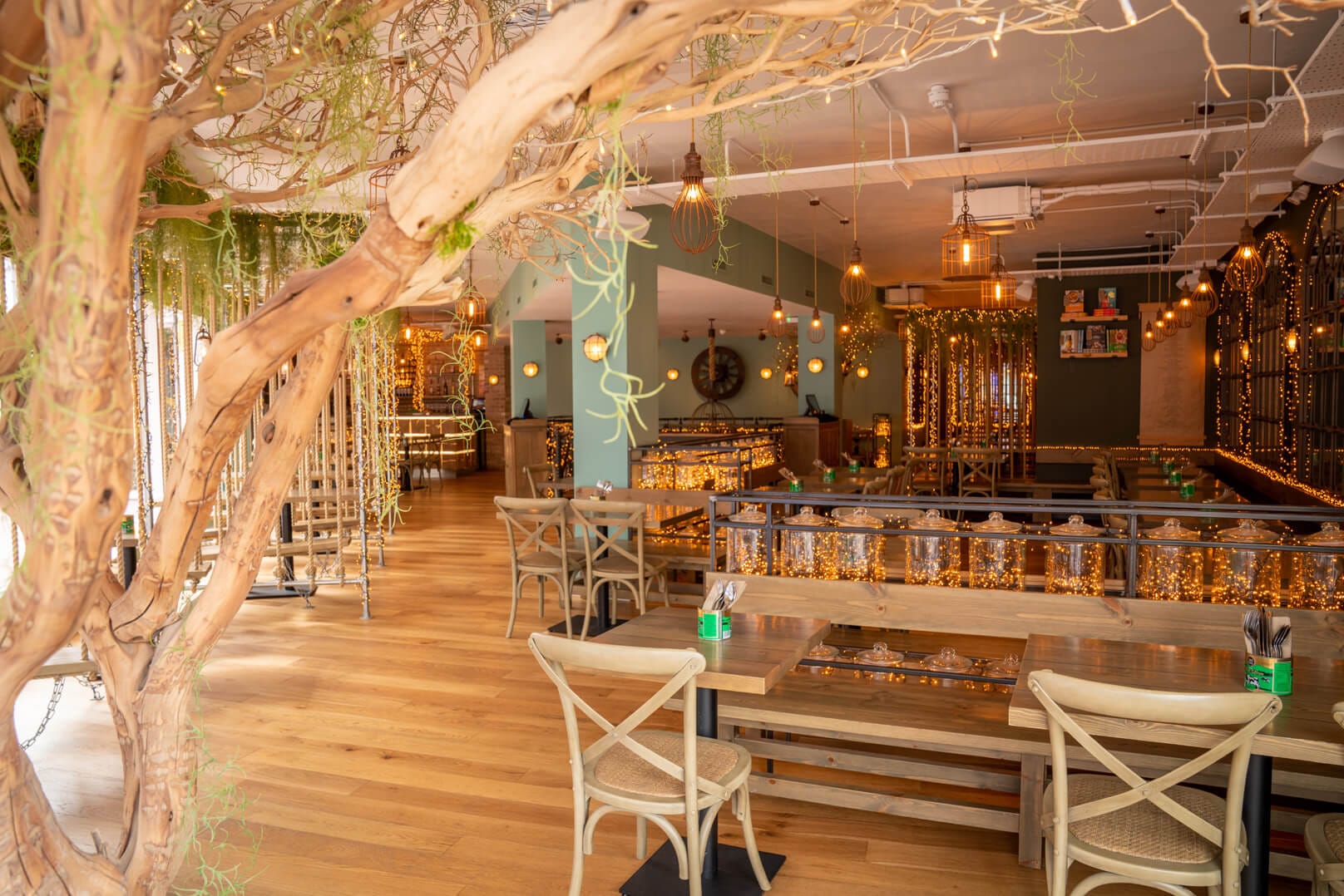 Spice things up with Mowgli's Valentine's Sharer Menu