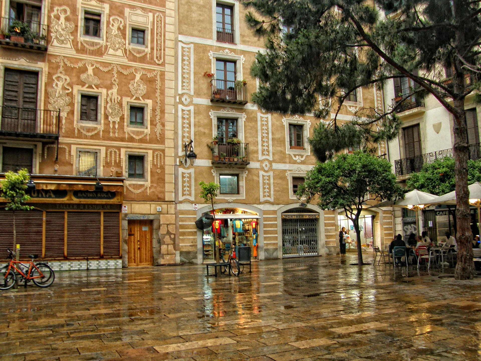 Fira de Productes Tradicionals Catalans de la Plaça del Pi