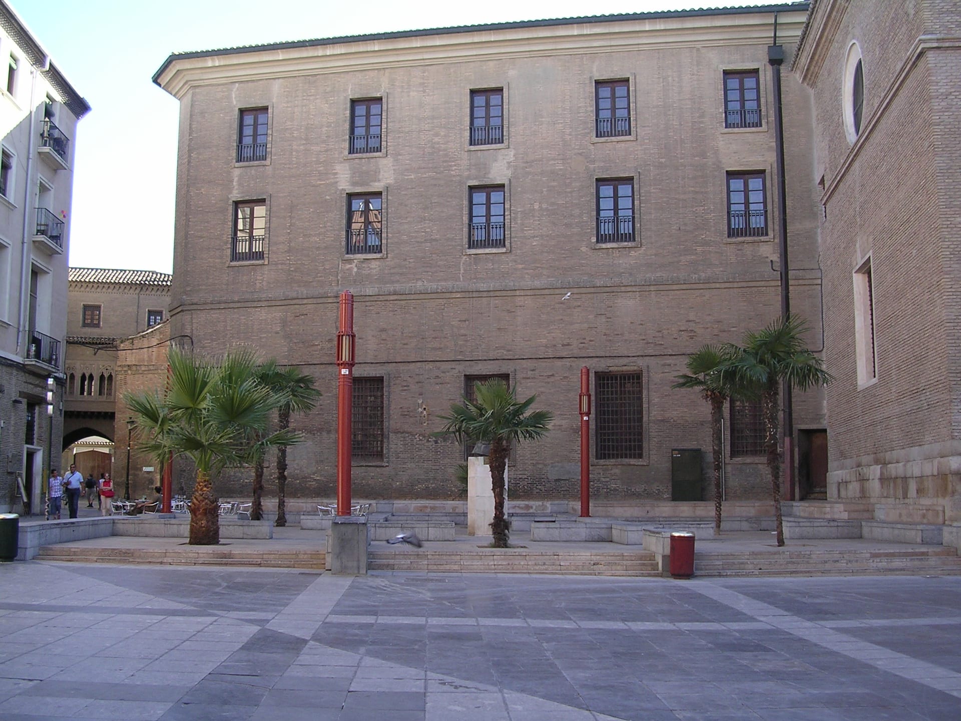 Mercado de Antigüedades de Plaza San Bruno