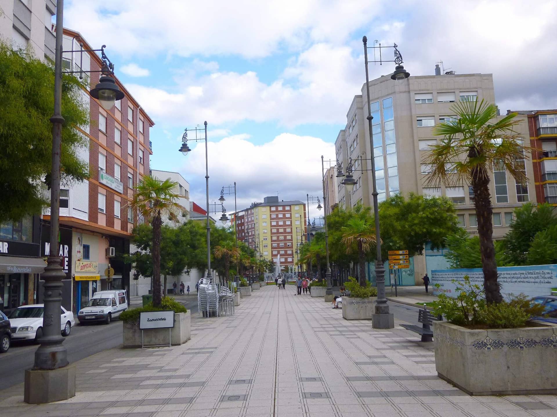Avenida Pérez Colino