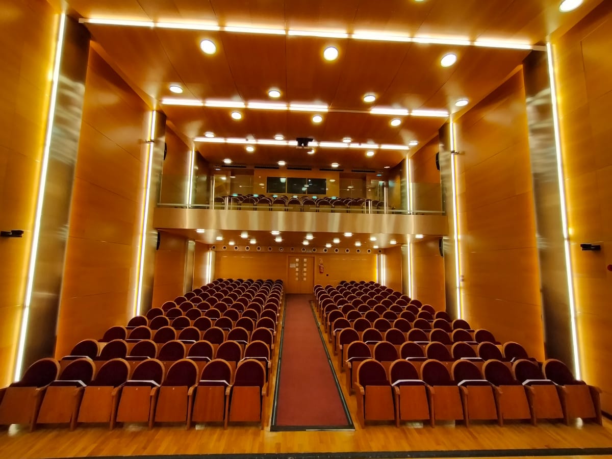 AF Ndanza y los Ugandan Sticks