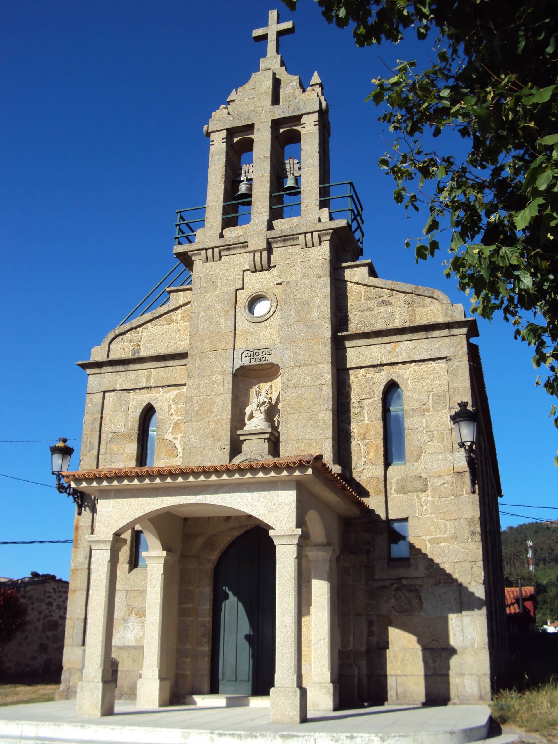 Iglesia de San Jorge de Saiáns
