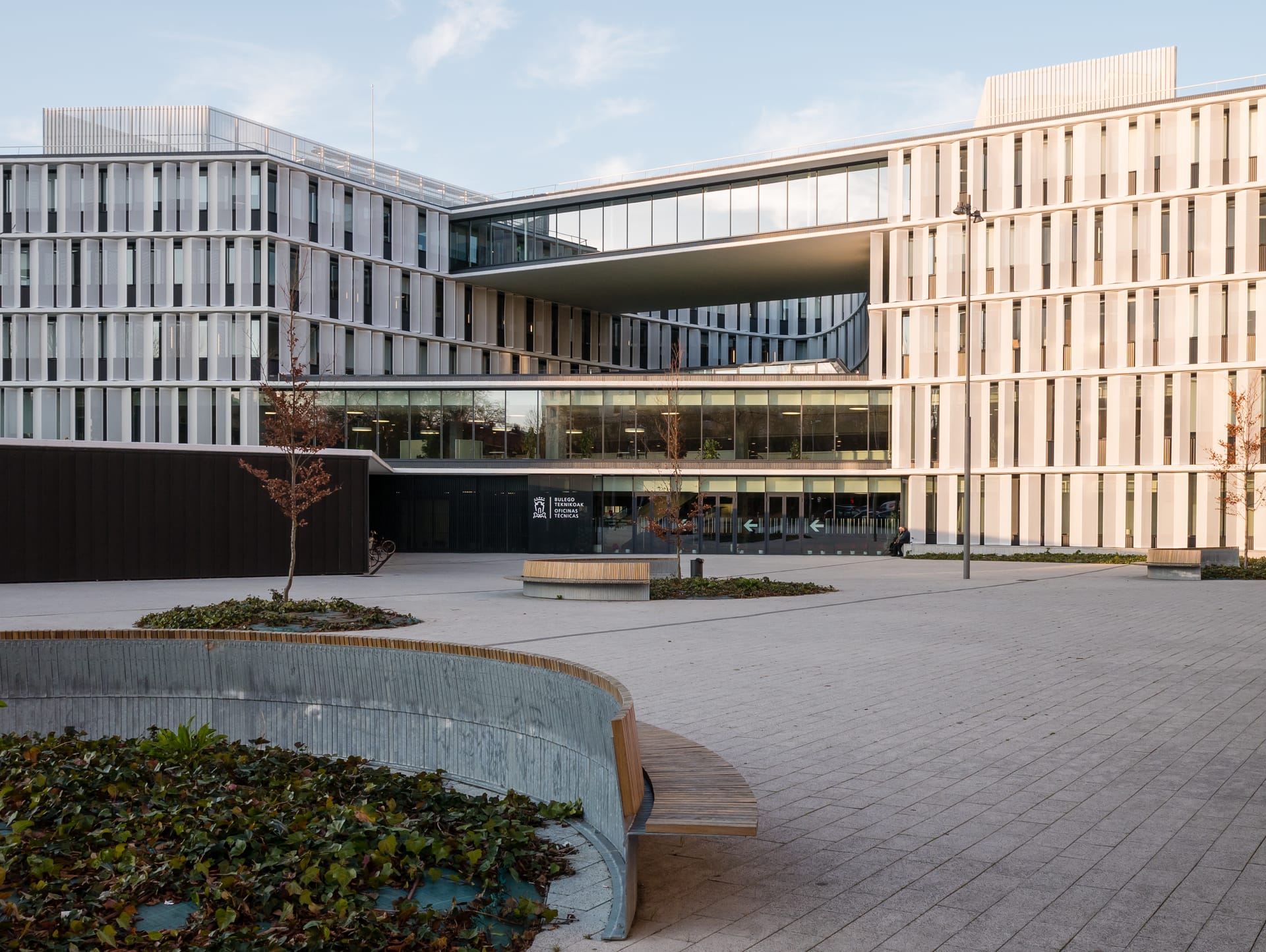 Proteger a la persona cuidada (poder notarial, tutela, curatela y guarda)