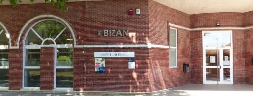 Movimiento y cuidado de la espalda con bandas elásticas