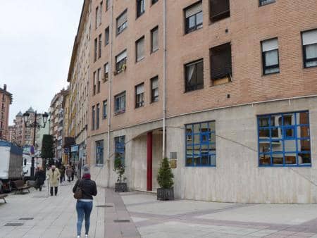 Biblioteca Sara Suárez Solís (Pumarín)