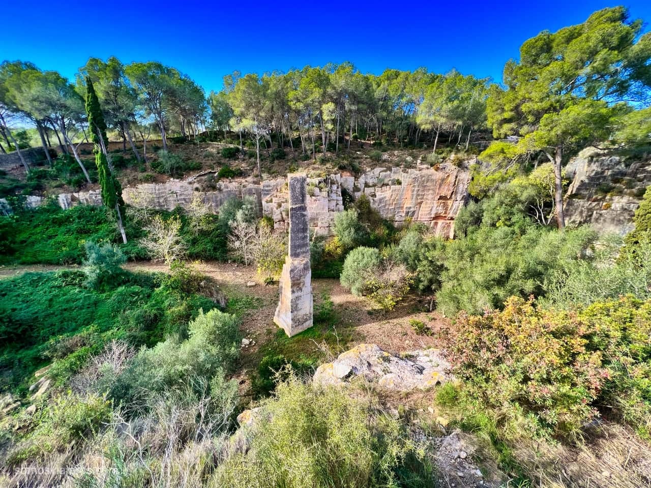 Cantera de El Mèdol
