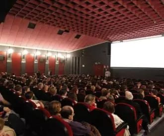 Proyección cortometrajes Pixelian