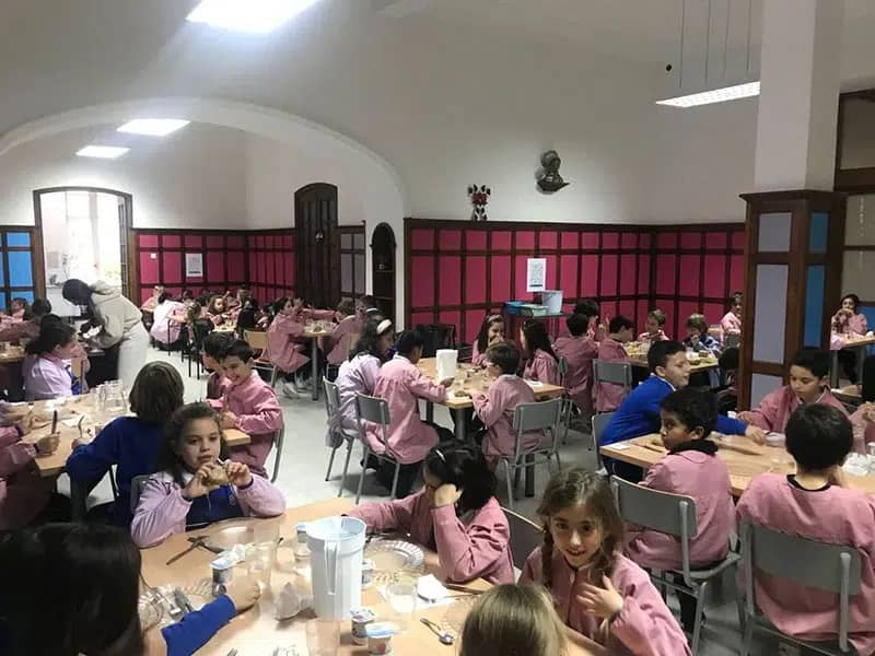 Colegio Arenales Compañía