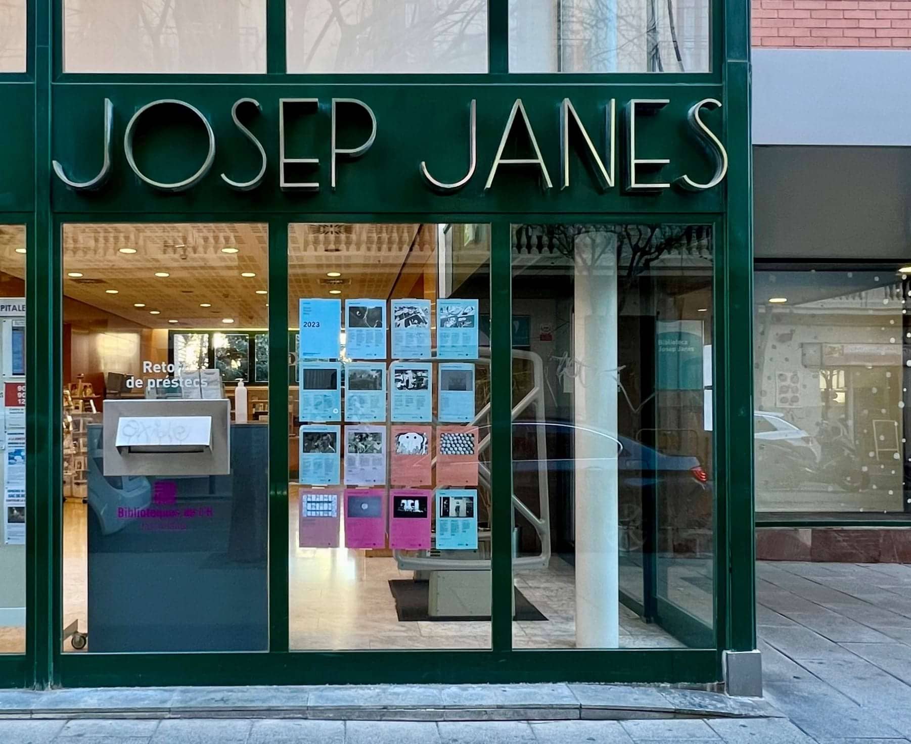 Biblioteca Josep Janés