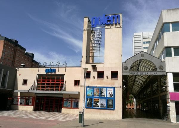 Cines Golem Baiona