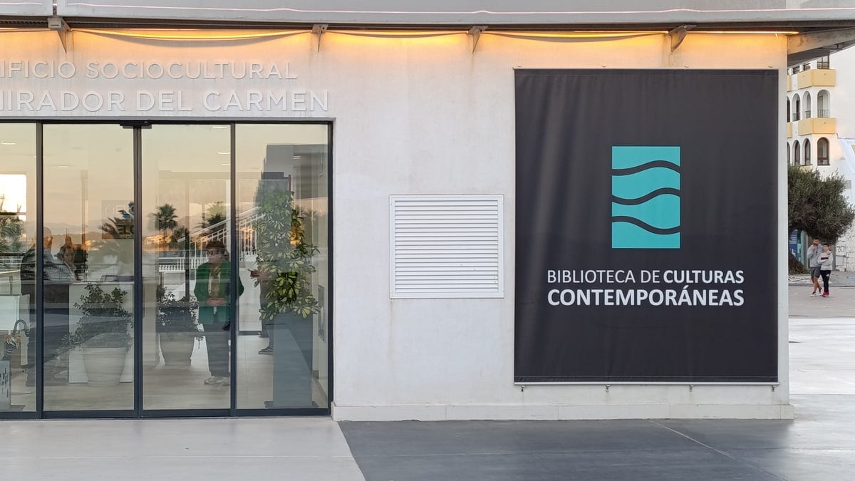 Entrega del VI Premio Internacional de Poesía Ciudad de Estepona
