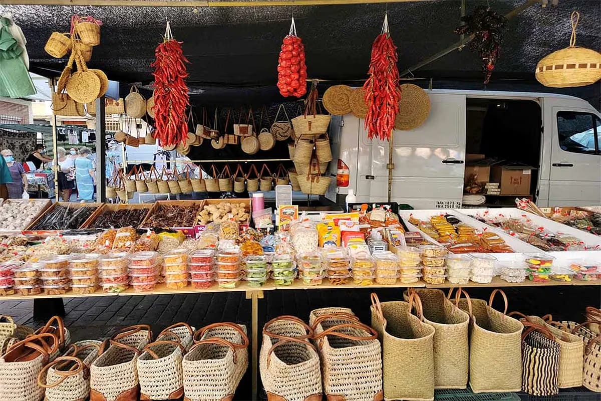 Mercadillo del Puerto de la Torre
