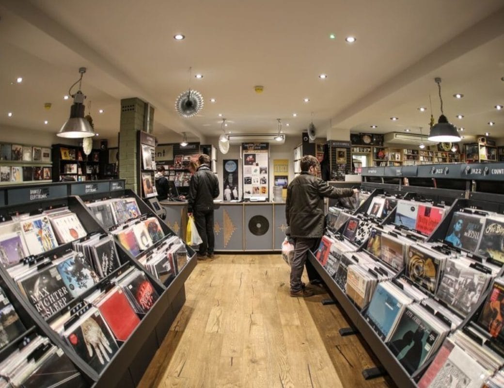 Hannah Peel & Beibei Wang: Live + Signing