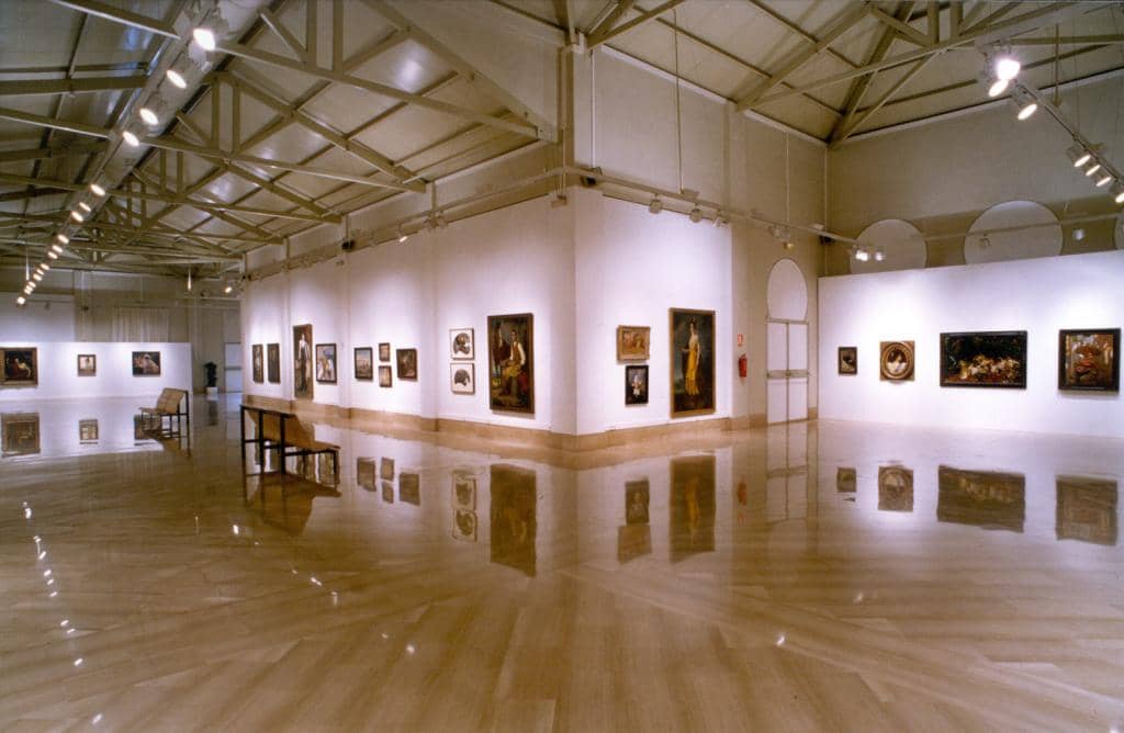 Sala de Exposiciones Lonja del Pescado