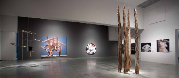 Visita guiada: Get Me A Stone de Rosalind Nashashibi
