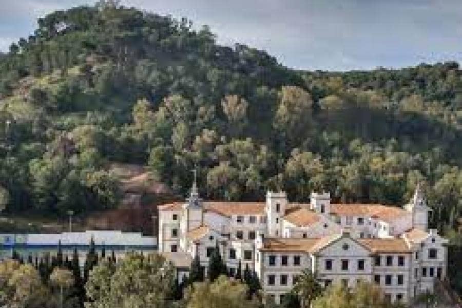 Colegio Sagrada Familia El Monte