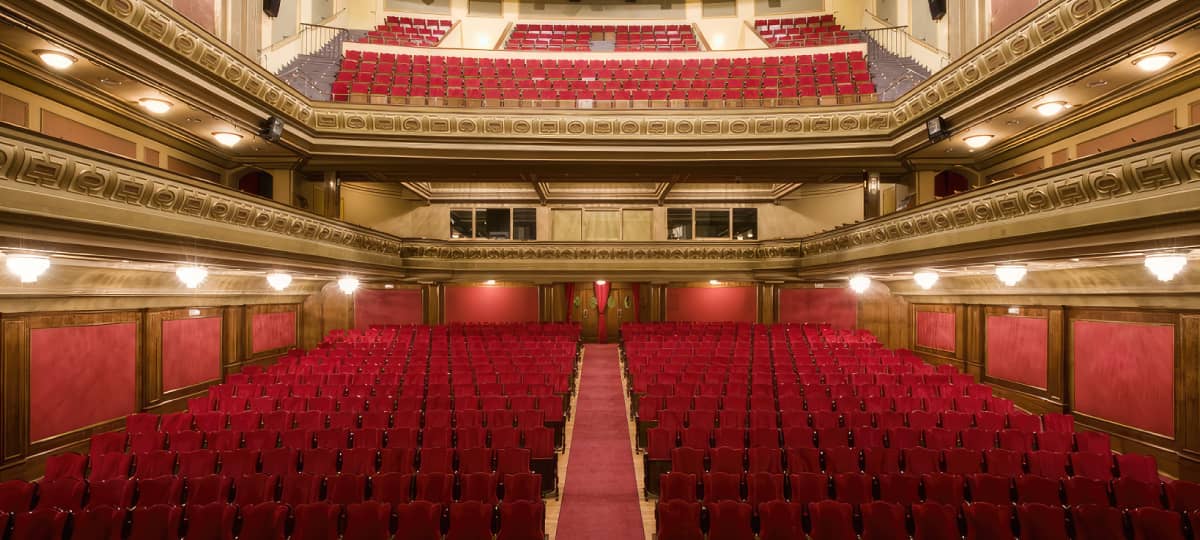 Teatro Isabel la Católica