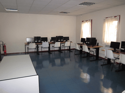 Taller de sombreros locos