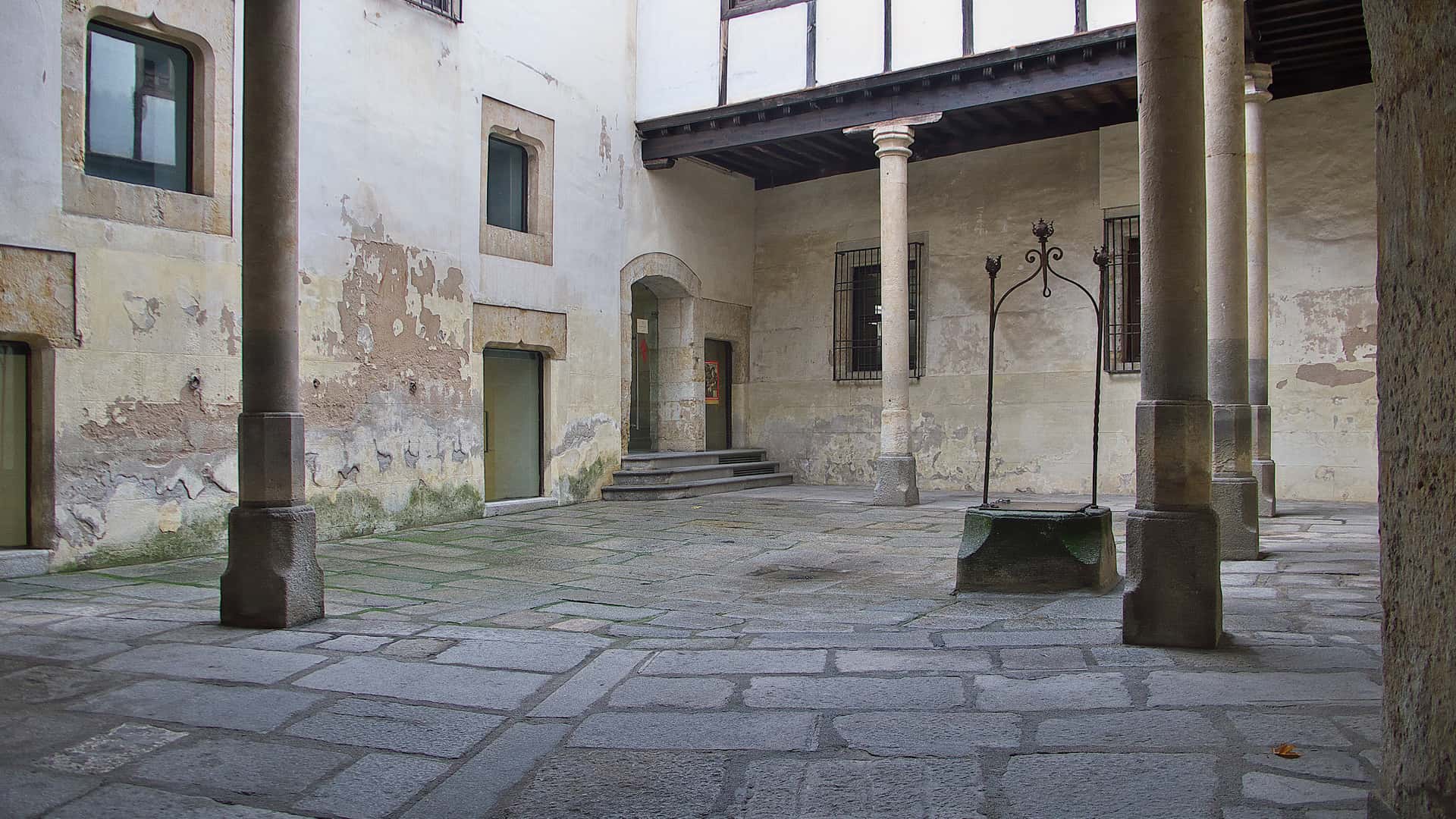 Música - Plazas y Patios - Torres de fantasía: La Torre de la Catedral