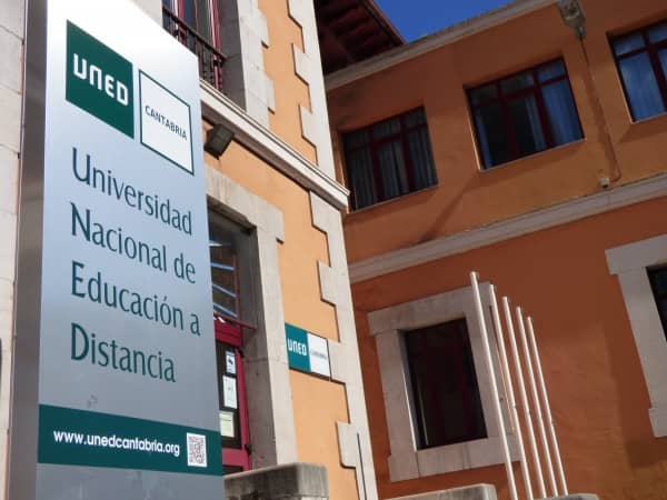 UNED Cantabria