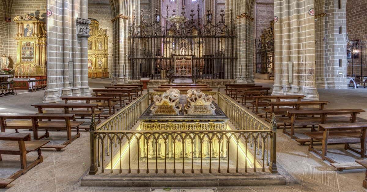 Acto procesional y de oración de la Hermandad de la Pasión