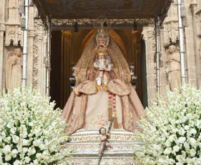 Procesión de la Virgen de los Reyes