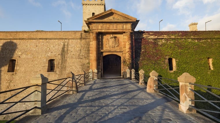 Jornada de puertas abiertas en el Castillo de Montjuïc